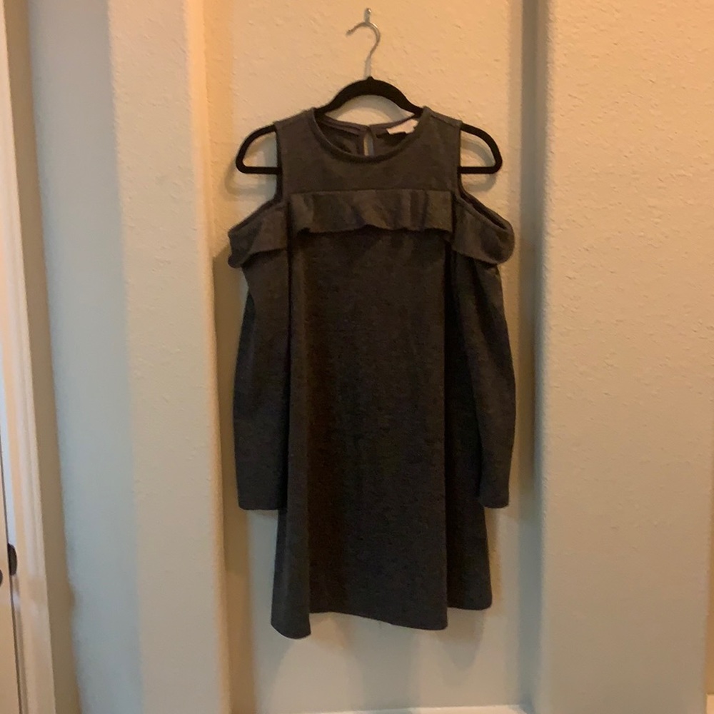 Loft cutout shoulder shift dress